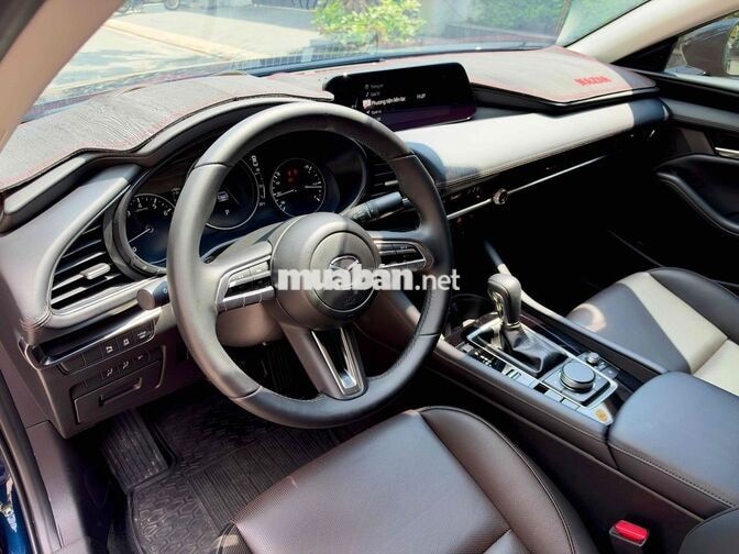 MAZDA 3 LUXURY sx 2026. SIÊU LƯỚT 3 NGÀN KM