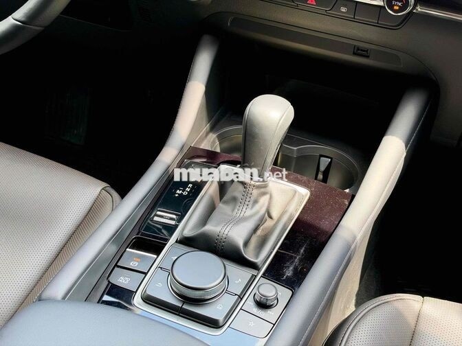 MAZDA 3 LUXURY sx 2026. SIÊU LƯỚT 3 NGÀN KM