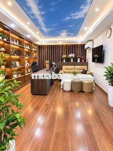 CHO THUÊ NHÀ 169 NGUYỄN THÁI HỌC, QUẬN 1 – 5 LẦU, CÓ THANG MÁY 105TR