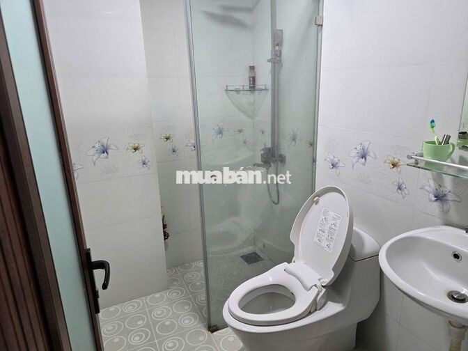 Cho Thuê Nhà Mặt tiền Phạm Văn Hai - Chính Chủ