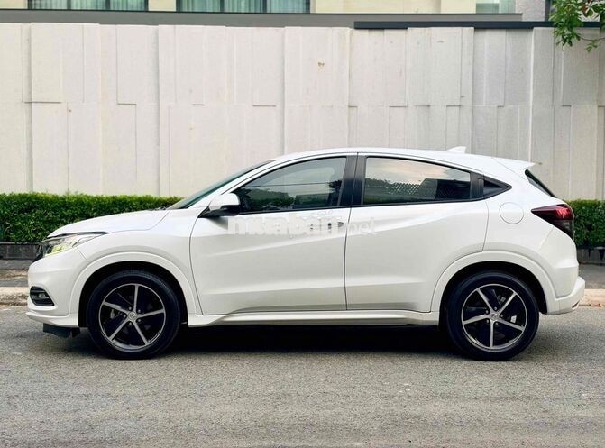 HONDA HR-V 1.8L sx 2021. NHẬP THÁI, 1 CHỦ ĐI LƯỚT