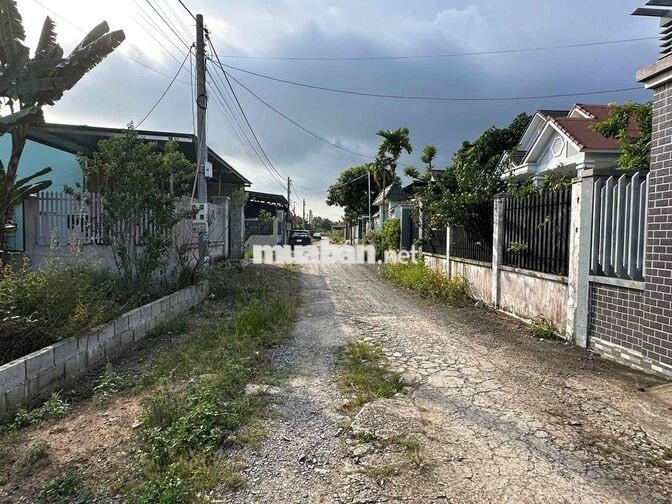 Đất nền đẹp ngộp tiền cần bán gấp
