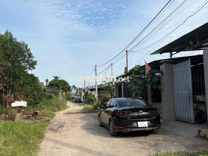 Đất nền đẹp ngộp tiền cần bán gấp