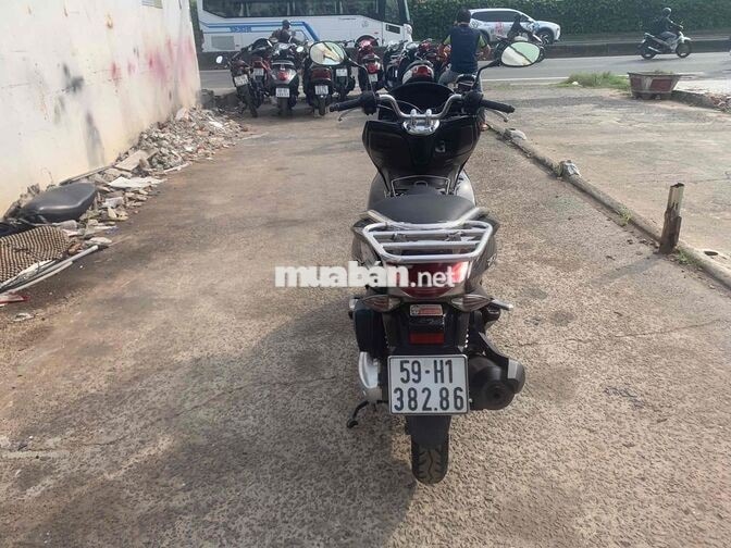 Honda PCX màu đen