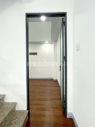 Cho thuê nhà nguyên căn 51 Trần Thị Trọng -  3PN. Giá: 15tr/tháng