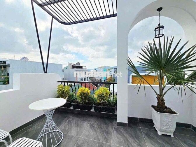 🏡 CHO THUÊ NHÀ ĐẸP GẦN BIỂN NGUYỄN TẤT THÀNH – FULL NỘI THẤT CAO CẤP 🌊