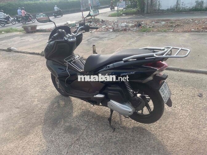 Honda PCX màu đen