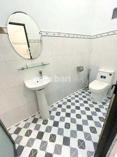 Cho thuê nhà nguyên căn 51 Trần Thị Trọng -  3PN. Giá: 15tr/tháng