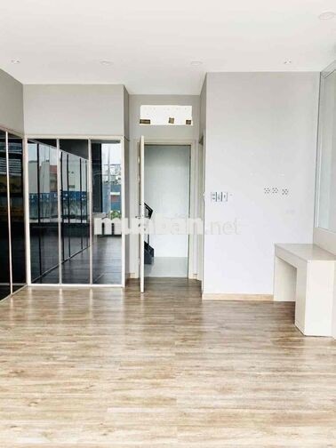 Cho thuê căn hộ 40m2 Nguyễn Hữu Cảnh Bình Thạnh kế bên quận 1 gần Vin