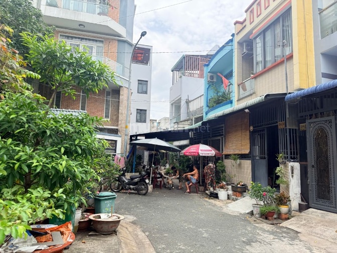 BÁN NHÀ HẺM 3M (0XH), CHỢ LỚN, P. 11, Q. 6, 4,8 TỶ