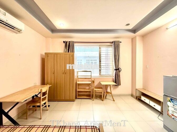 Cho Thuê Căn Hộ Cửa Sổ Full NT Rộng 27m2 Ngay Sân Vận Động Phú Thọ Q10
