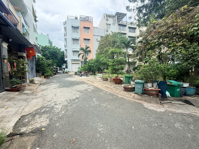 BÁN NHÀ HẺM 3M (0XH), CHỢ LỚN, P. 11, Q. 6, 4,8 TỶ