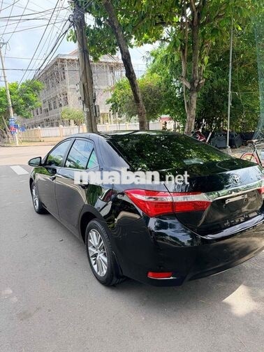 TOYOTA COROLLA ALTIS 2017 1.8G 8.2 VẠN ĐEN
