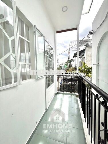 CĂN HỘ 1 TRỆT 1 LẦU LÊ VĂN LƯƠNG QUẬN 7