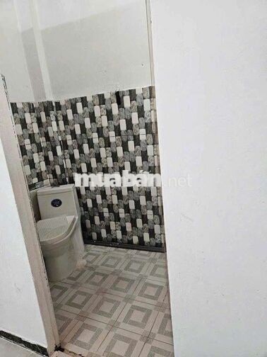 nhà nc gần mt 5x14 tr Lủng 2pn tô hiến thành p15 Q10