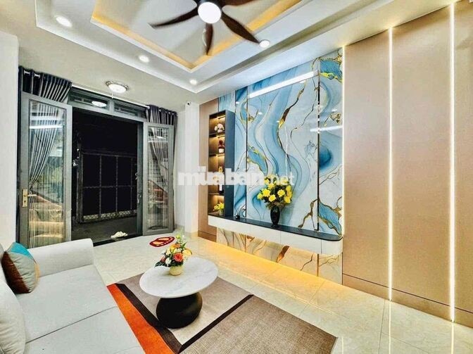 Cho thuê nhà nguyên căn hẻm 745 Quang Trung, Phường 12, Gò Vấp - 17tr