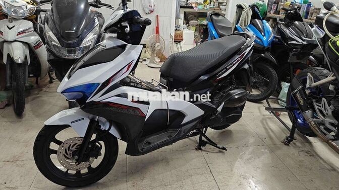 Honda Air Blade 2019 Trắng đen