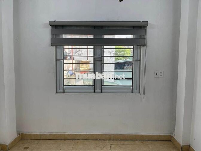 Cho thuê nhà Sài Đồng - 2 Mặt tiền - Gara ô tô - 3PN- Full đồ- Hơn 8tr