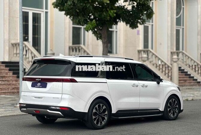 Kia Carnival 2024 Signature Dầu Trắng