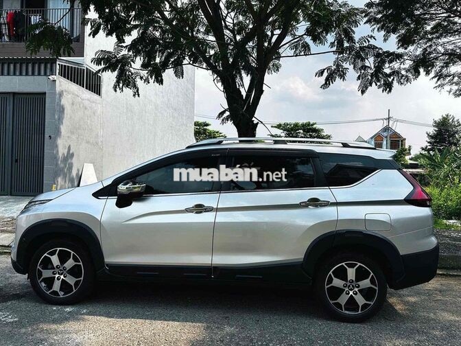 Mitsubishi Xpander Cross 2020 Bạc