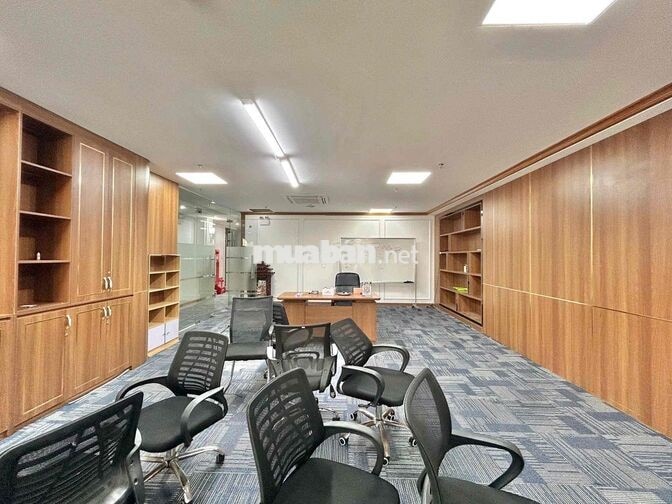 Cho thuê văn phòng Trần Thái Tông - Cầu Giấy 200m2 giá 35tr/th