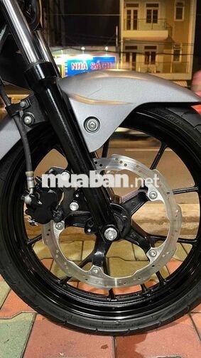 Suzuki GSX Bandit 150 2020 31k km Xám