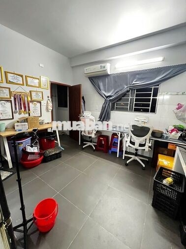 Phòng trọ WC riêng kế bến xe miền Tây 