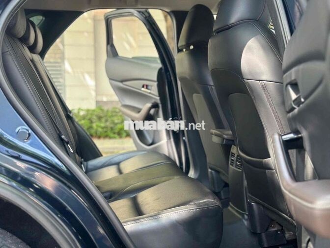 Mazda CX-30 2023 Luxury 27.000km Xanh