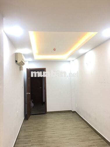 CHO THUÊ PHÒNG TRỌ Q4- HẺM XE HƠI- GIÁ CHỈ 3.5TR