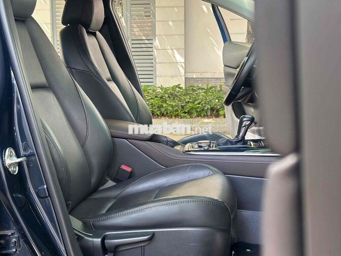 Mazda CX-30 2023 Luxury 27.000km Xanh