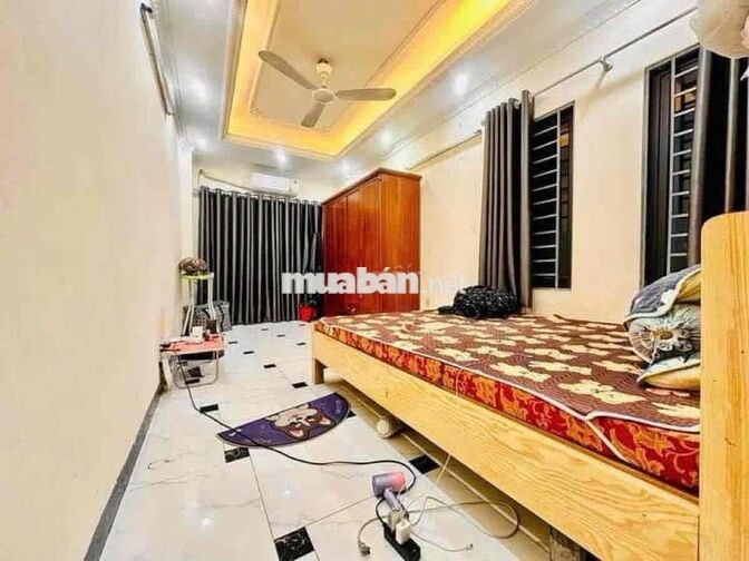 Hơn 6 tỷ có nhà đẹp gần Tân Mai lớn-Lô góc-Ko QH-31m*4T;3N;4VS