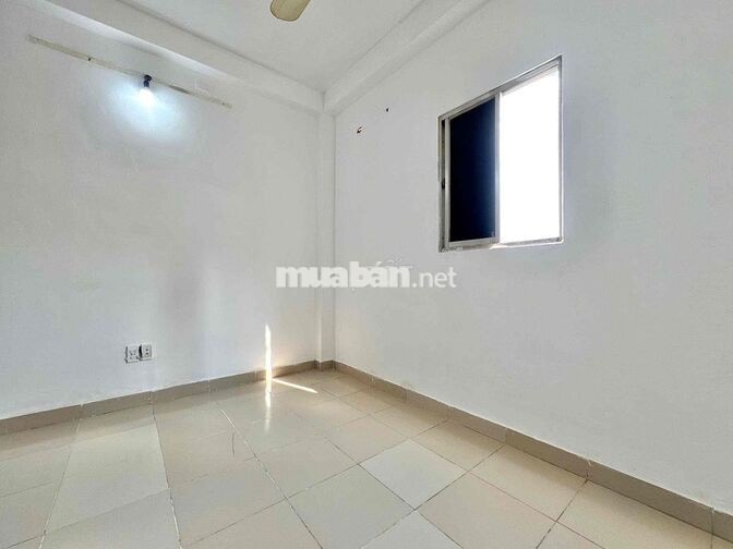 CHO THUÊ STUDIO CỬA SỔ TRỜI THOÁNG, GẦN ĐẦM SEN THUẬN TIỆN QUA QUẬN 11