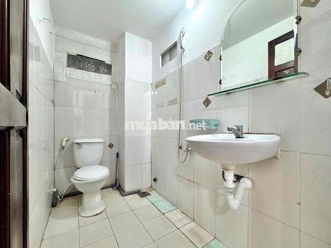 CHO THUÊ STUDIO CỬA SỔ TRỜI THOÁNG, GẦN ĐẦM SEN THUẬN TIỆN QUA QUẬN 11