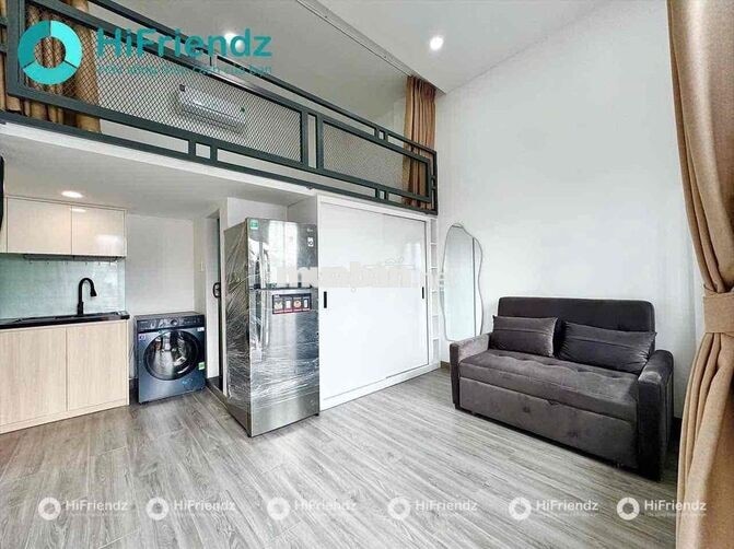 CĂN HỘ CAO CẤP GIÁ RẺ CÓ GÁC CAO 2m BAN CÔNG THOÁNG 40m2 SÁT QUẬN 1