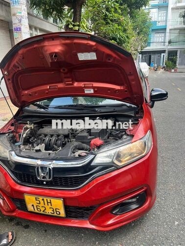 Honda Jazz 1.5 V Đỏ 5 chỗ