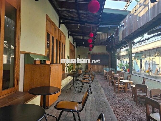 GÓC 2 MẶT TIỀN  300M²  BỜ BAO TÂN THẮNG TÂN PHÚ – NGANG KHỦNG 10M 