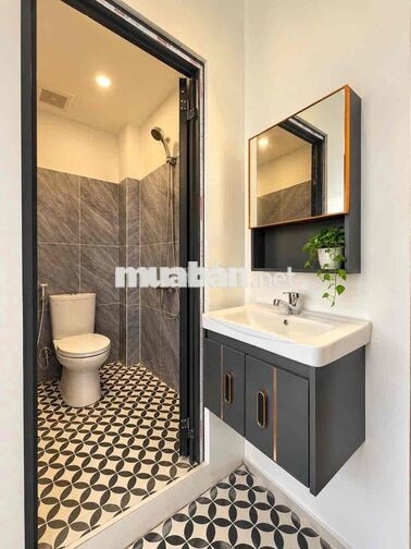 STUDIO BAN CÔNG - FULL NỘI THẤT CAO CẤP SIÊU ĐẸP GẦN Q10