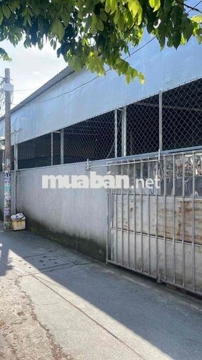 cho thuê mb kho dt 7m x 18m mặt tiền đường kênh T2