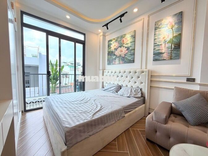 Cho thuê căn hộ dịch vụ studio ban công quận 10 gần Cư Xá Đô Thành