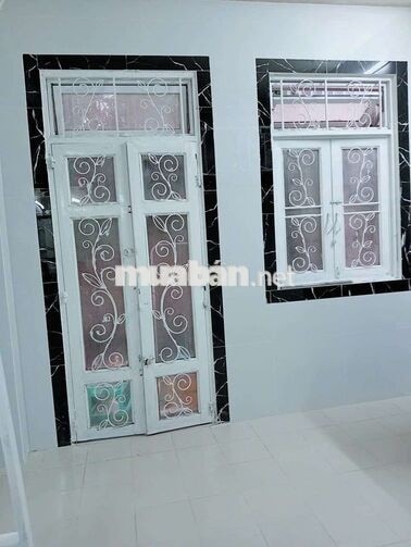 CHO THUÊ PHÒNG MỚI ĐẸP TRONG BIỆT THỰ, XE HƠI VÀO TẬN CỬA, GIỜ TỰ DO