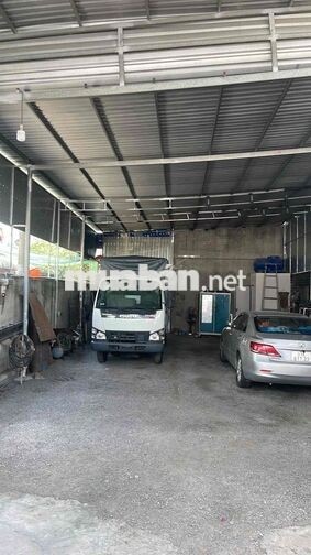 cho thuê mb kho dt 7m x 18m mặt tiền đường kênh T2