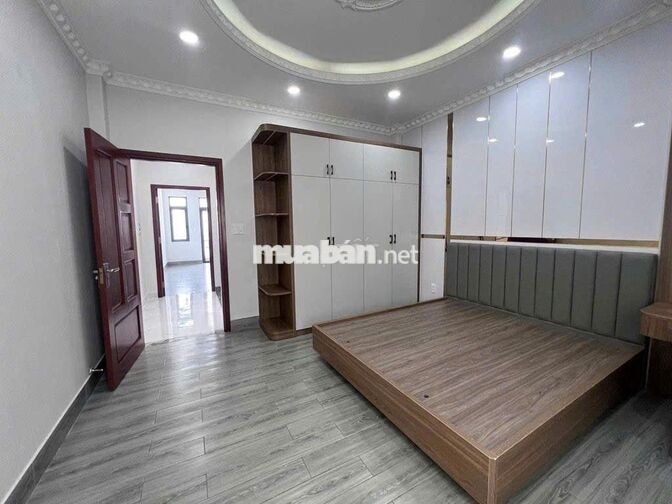 NHÀ 3 TẦNG 4PN. 5WC - ĐƯỜNG 30 LINH ĐÔNG, THỦ ĐỨC 