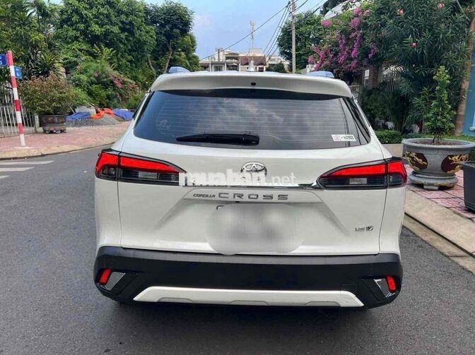 Toyota Corolla Cross 1.8V Trắng