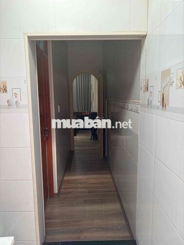 cho thuê nguyên căn mặt tiền 414 Âu Cơ