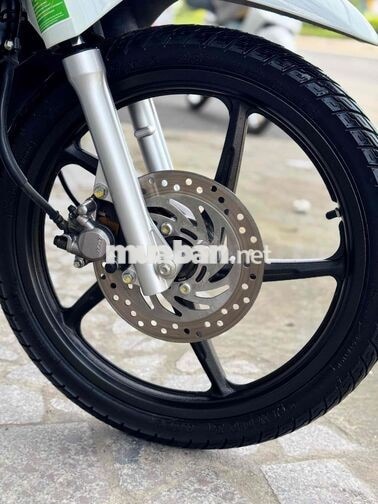 Honda Wave 125i 2022 18k km Trắng đỏ