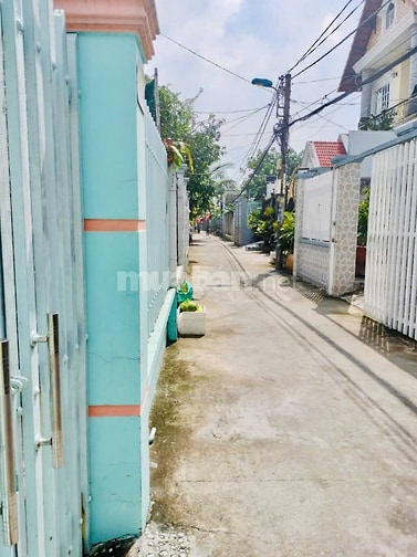 BÁN ĐẤT 93.5M2 GIÁ 5,1 TỶ CÓ SẴN NHÀ CẤP 4 SỔ HỒNG RIÊNG TẠI HẺM 477 Đ