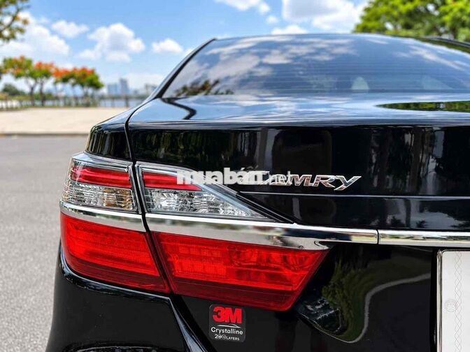 Toyota Camry, gia đình mình đang sử dụng