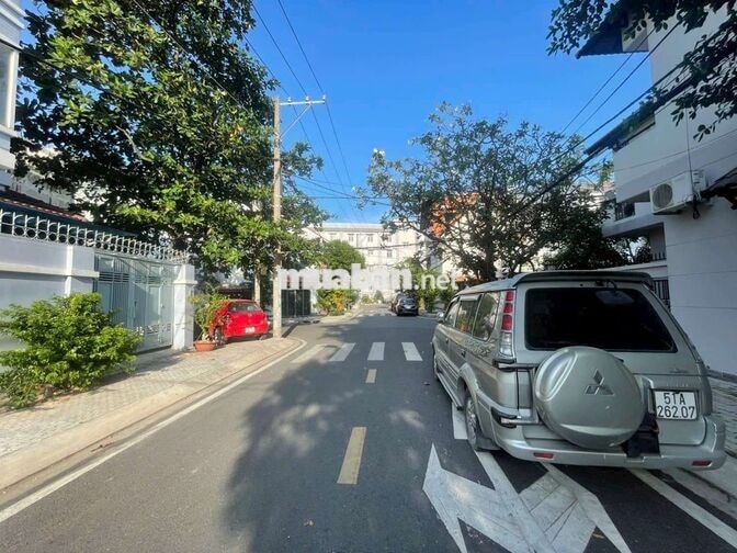 NHÀ THUÊ CÁP4 có 3PN HẺM XE TẢI NGUYỄN THỊ THẬP