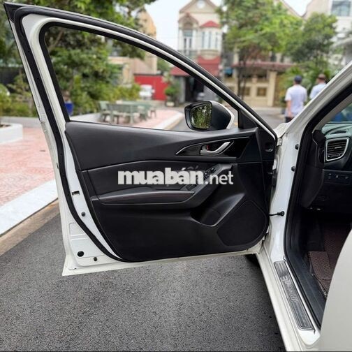 Mazda Mazda 3 2016 1.5 AT 1 CHỦ