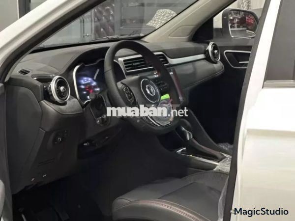 MG ZS 1.5L LUX+ 2025